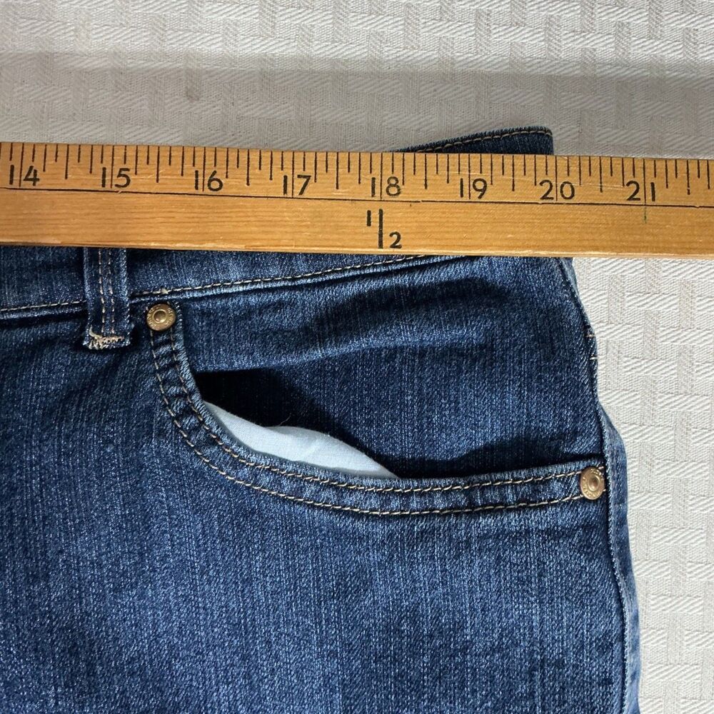 Gloria Vanderbilt Amanda Womens Size 18W Short Blue Tapered Leg Denim Jeans - Picture 7 of 9